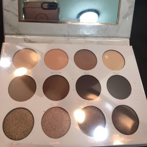 SOIREE DIARIES EYESHADOW PALETTE By PUR